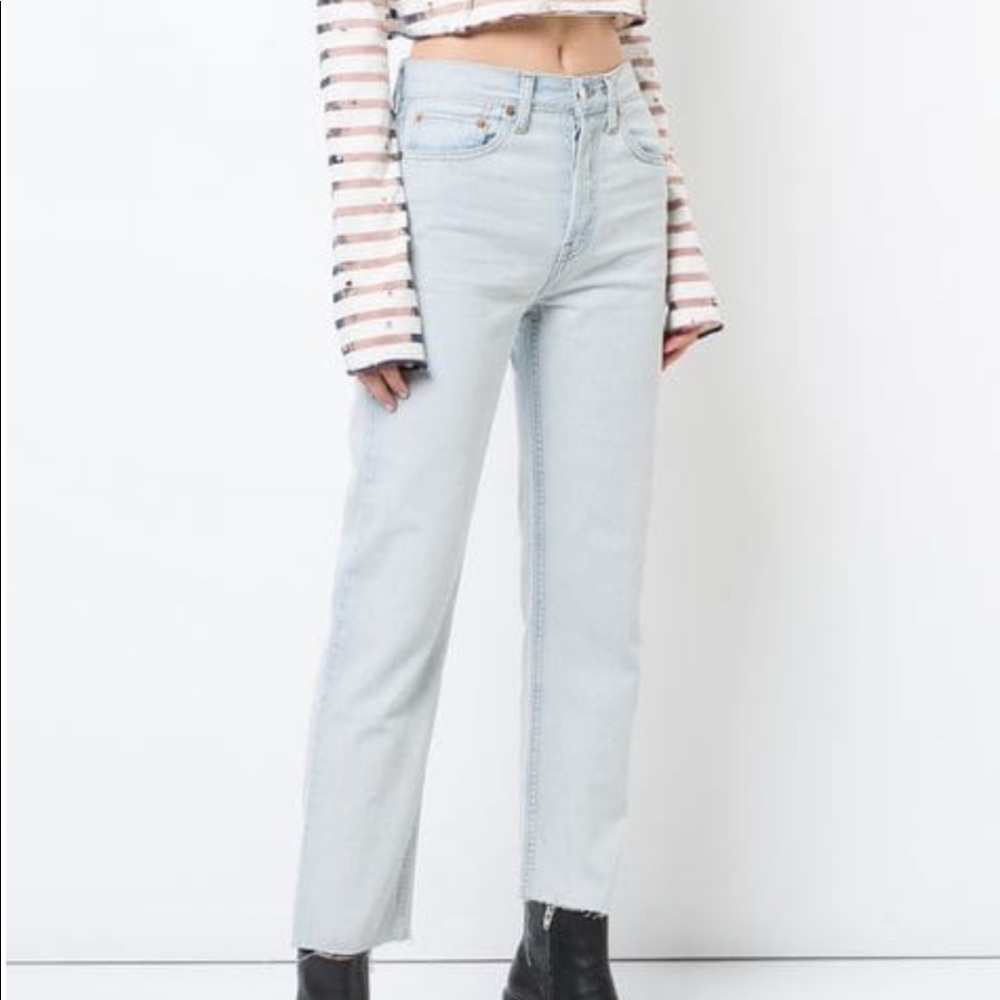 Re/done stovepipe crop jeans. Colorway - Ice.